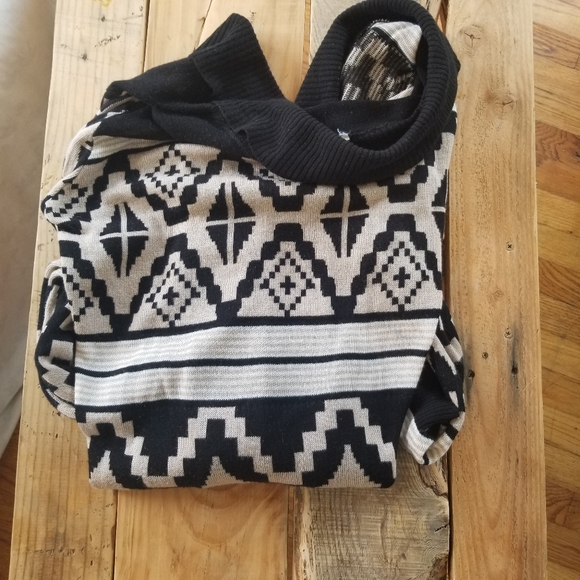 Aztec southwestern design cardigan - Picture 4 of 5